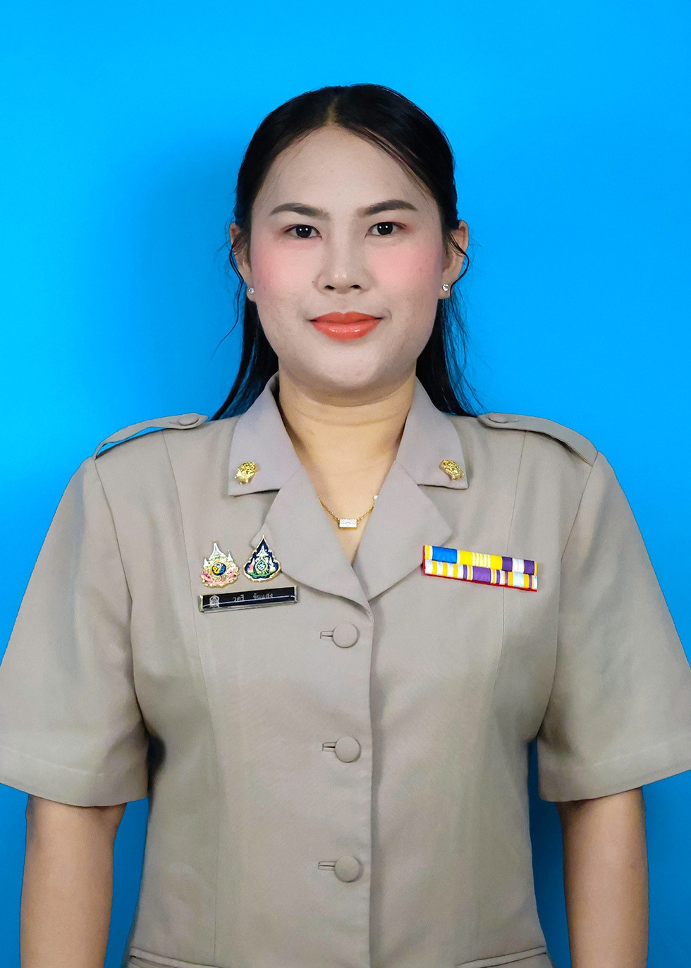 นางสาววตรี ขันแสง